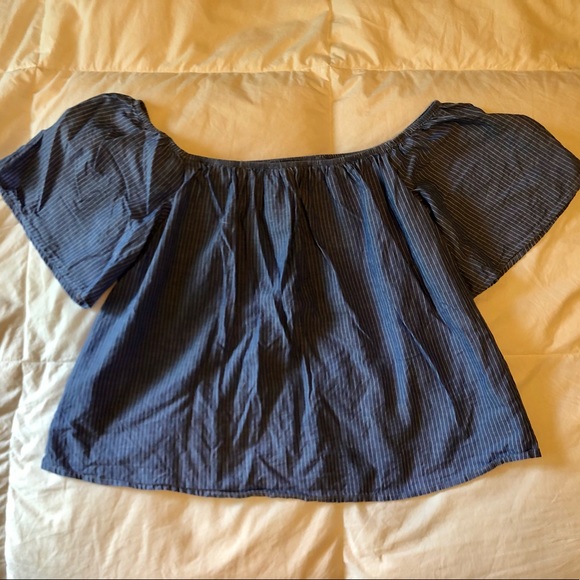 Express Off the Shoulder Shirt Size S - Picture 3 of 4